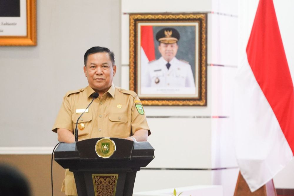 Apresiasi Desa Antikorupsi, Plt Gubri SF Hariyanto Hadiahkan Umroh untuk 7 Kepala Desa